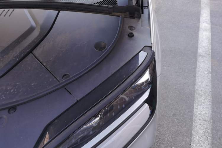 Used BYD Song PLUS New Energy 2024 HONOR Edition DM-i 110km Flagship Model Engine Bay Left