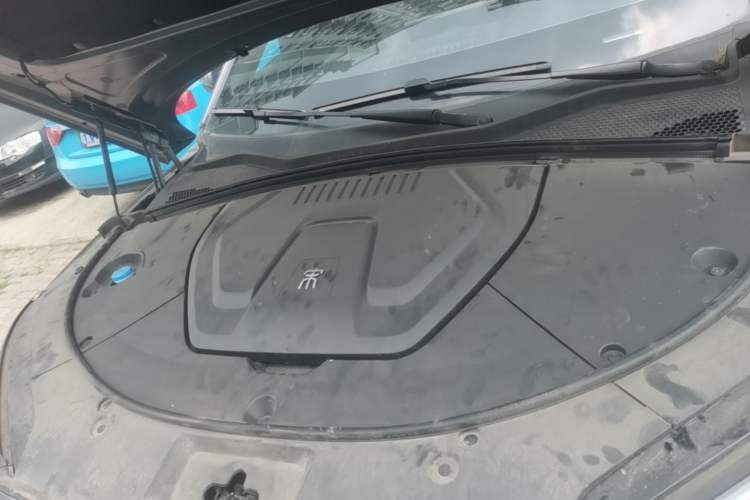 Used BYD Song PLUS New Energy 2024 Honor Edition EV 520km Luxury Model Engine Bay