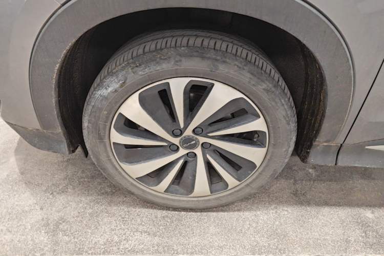 Used BYD Song PLUS New Energy 2024 Honor Edition EV 520km Luxury Model Exterior 4