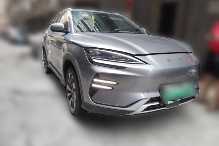 Used BYD Song PLUS New Energy 2024 Honor Edition EV 520km Flagship Model Front Right 45 Deg