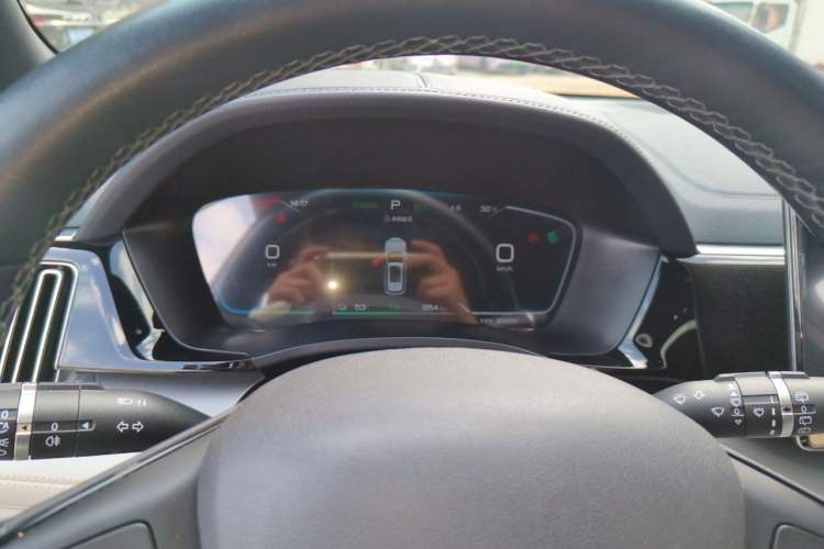 Used BYD Song PLUS New Energy 2024 Honor Edition EV 520km Luxury Model Instrument Cluster