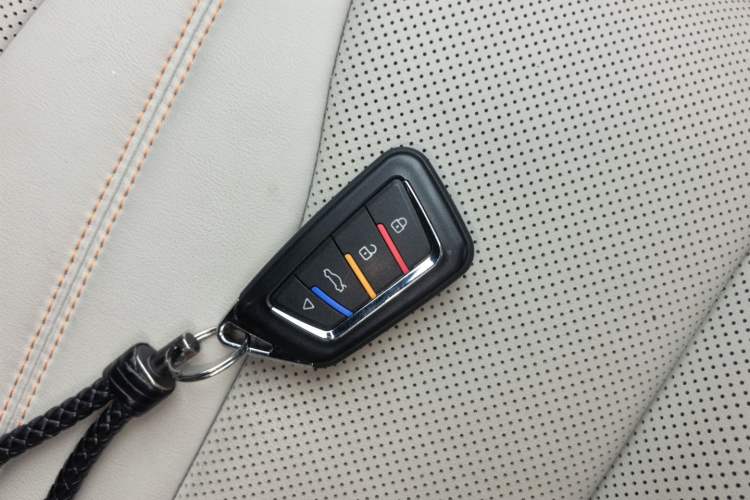Used BYD Song PLUS New Energy 2024 HONOR Edition DM-i 110km Flagship PLUS Interior 1