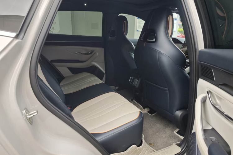 Used BYD Song PLUS New Energy 2024 HONOR Edition DM-i 110km Flagship PLUS Interior 10