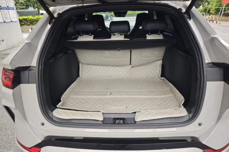 Used BYD Song PLUS New Energy 2024 HONOR Edition DM-i 110km Flagship PLUS Interior 5