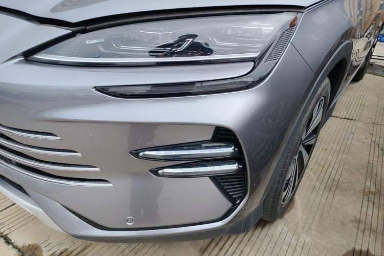 Used BYD Song PLUS New Energy 2024 HONOR Edition DM-i 110km Flagship PLUS Left Front Headlight