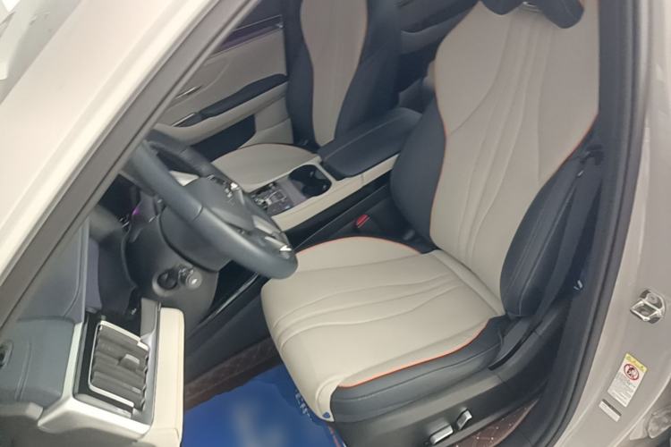 Used BYD Song PLUS New Energy 2024 HONOR Edition DM-i 150km Flagship PLUS Left Front Seat