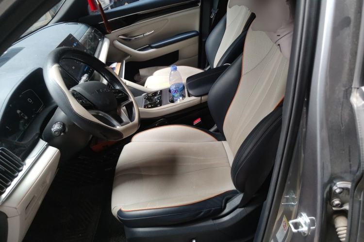 Used BYD Song PLUS New Energy 2024 Honor Edition EV 520km Flagship Model Left Front Seat