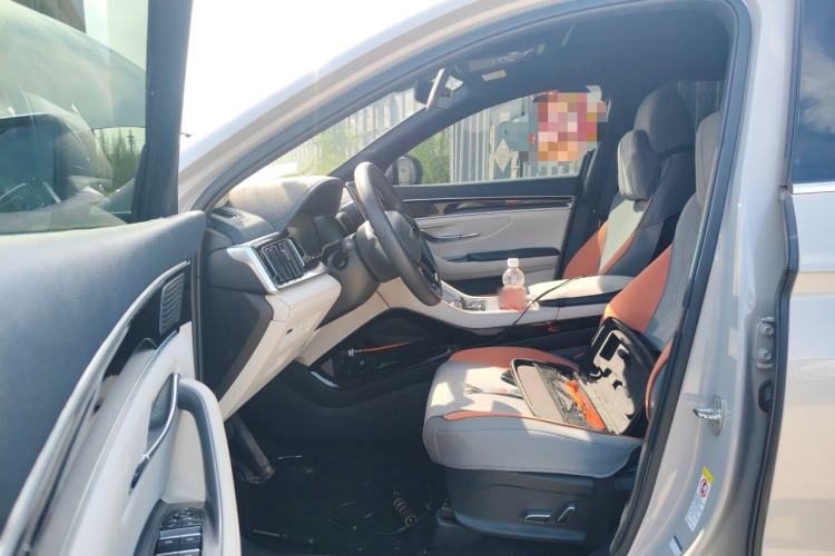 Used BYD Song PLUS New Energy 2024 HONOR Edition DM-i 110km Flagship Model Left Front Seat