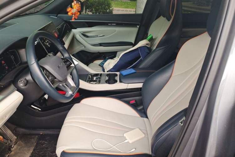 Used BYD Song PLUS New Energy 2024 HONOR Edition DM-i 110km Flagship PLUS Left Front Seat