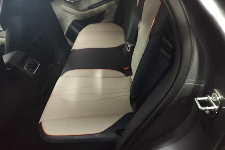 Used BYD Song PLUS New Energy 2024 HONOR Edition DM-i 110km Flagship Model Left Rear Seat