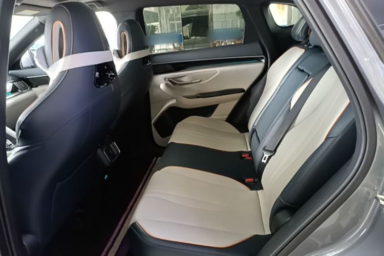 Used BYD Song PLUS New Energy 2024 HONOR Edition DM-i 110km Flagship PLUS Left Rear Seat