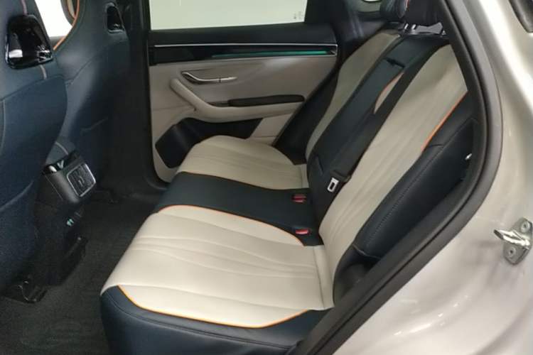Used BYD Song PLUS New Energy 2024 Honor Edition EV 520km Premium Model Left Rear Seat