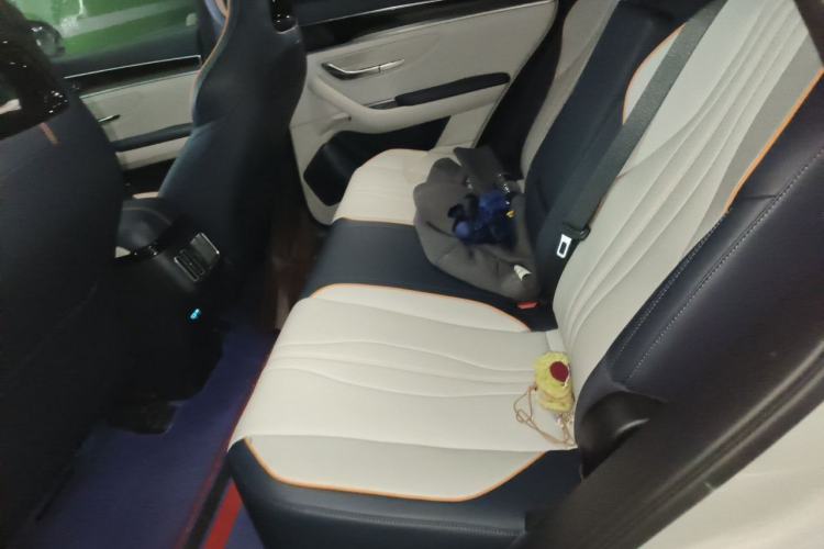 Used BYD Song PLUS New Energy 2024 HONOR Edition DM-i 110km Flagship Model Left Rear Seat