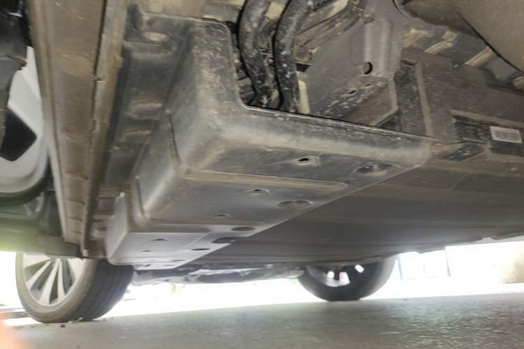 Used BYD Song PLUS New Energy 2024 HONOR Edition DM-i 150km Flagship PLUS Left Side Sill