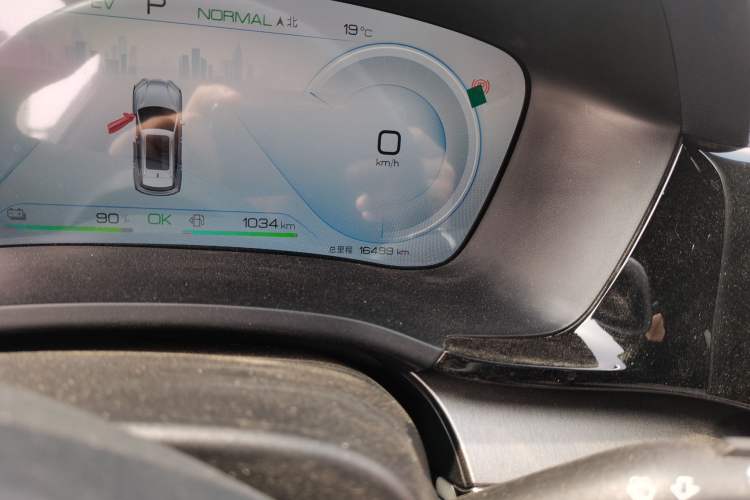Used BYD Song PLUS New Energy 2024 HONOR Edition DM-i 110km Flagship Model Odometer Close Up