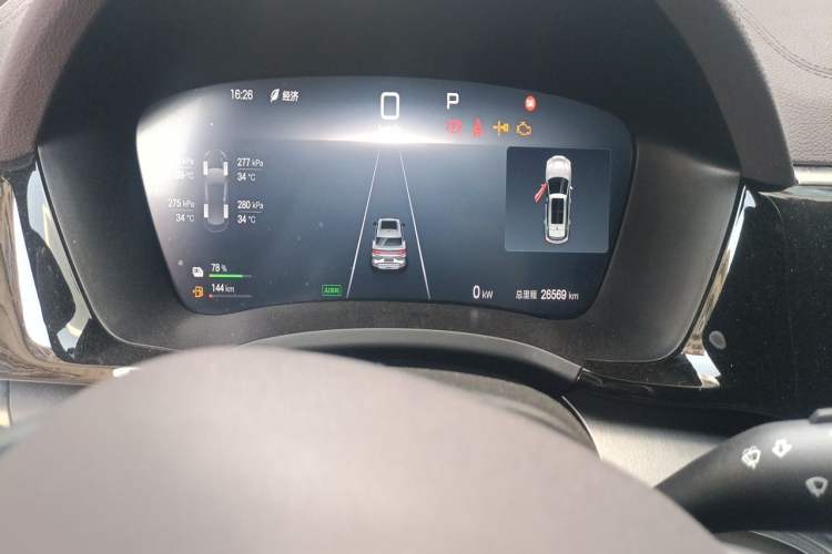 Used BYD Song PLUS New Energy 2024 HONOR Edition DM-i 110km Flagship PLUS Odometer Close Up