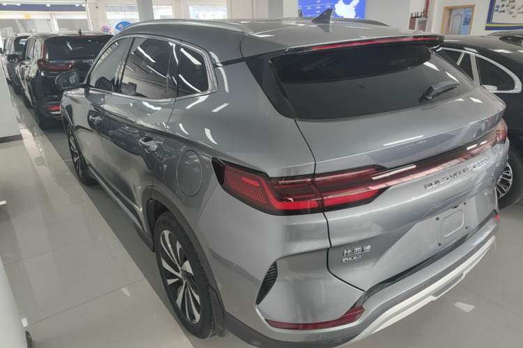 Used BYD Song PLUS New Energy 2024 HONOR Edition DM-i 110km Flagship PLUS Rear Left 45 Deg