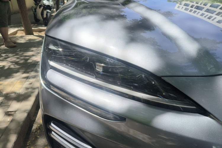 Used BYD Song PLUS New Energy 2024 Honor Edition EV 520km Luxury Model Right Front Headlight