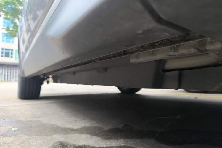Used BYD Song PLUS New Energy 2024 Honor Edition EV 520km Premium Model Right Side Sill