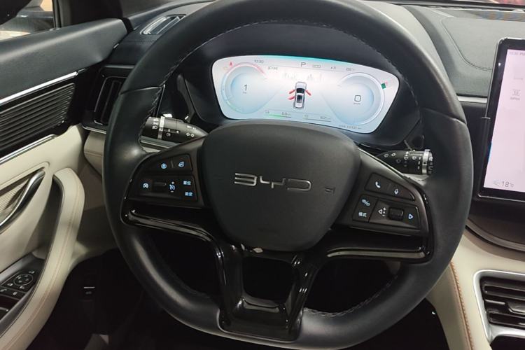 Used BYD Song PLUS New Energy 2024 HONOR Edition DM-i 110km Flagship Model Steering Wheel
