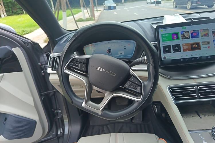 Used BYD Song PLUS New Energy 2024 HONOR Edition DM-i 110km Flagship PLUS Steering Wheel