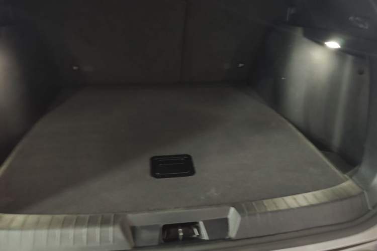 Used BYD Song PLUS New Energy 2024 HONOR Edition DM-i 110km Flagship Model Trunk
