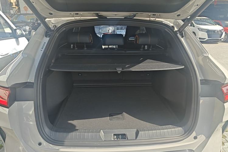 Used BYD Song PLUS New Energy 2024 HONOR Edition DM-i 110km Flagship PLUS Trunk
