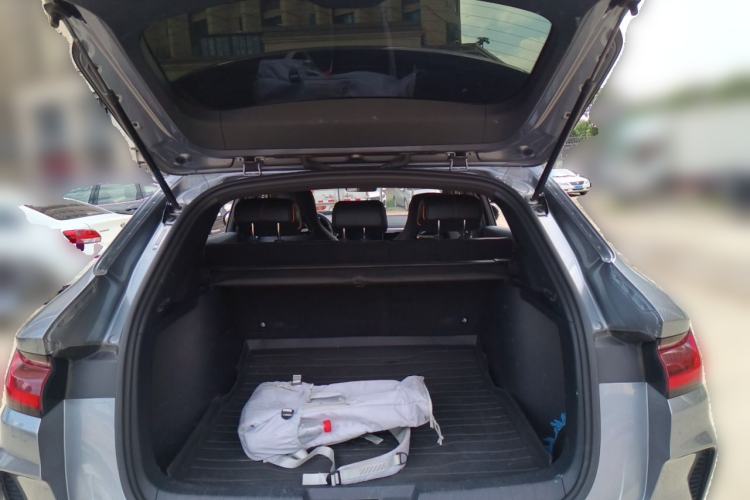 Used BYD Song PLUS New Energy 2024 Honor Edition EV 520km Luxury Model Trunk