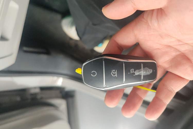 Used BYD Song PLUS New Energy 2024 HONOR Edition DM-i 150km Flagship PLUS Vehicle Key