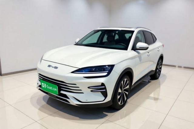 Ojetý BYD Song PLUS New Energy 2024 HONOR Edition DM-i 110km Flagship PLUS