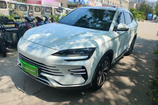 BYD Song PLUS New Energy 2024 HONOR Edition DM-i 110km Flagship PLUS с пробегом