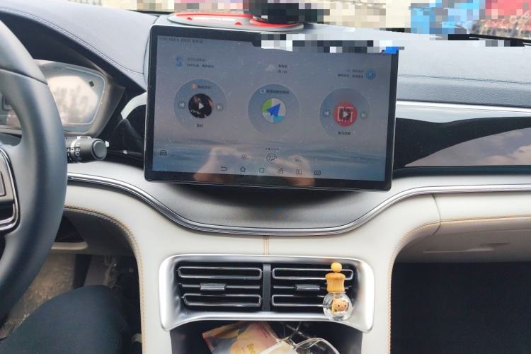 Used BYD Song PLUS New Energy 2024 HONOR Edition DM-i 110km Flagship Model Audio And AC Panel