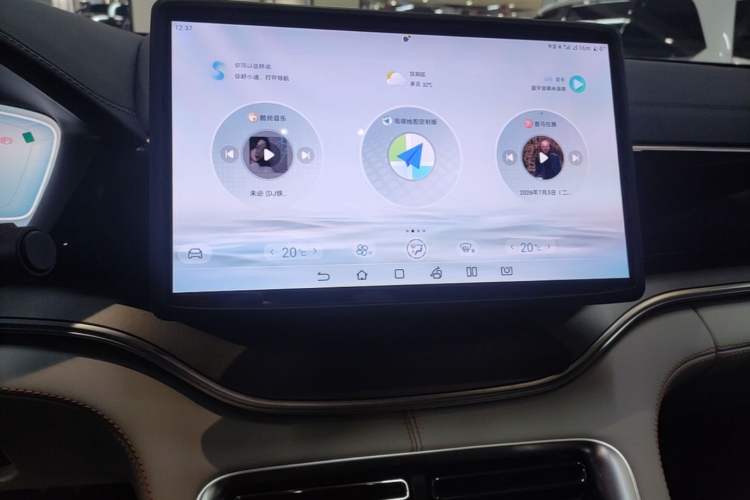 Used BYD Song PLUS New Energy 2024 Honor Edition EV 520km Luxury Model Audio And AC Panel