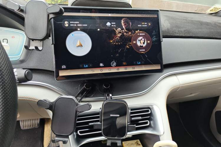Used BYD Song PLUS New Energy 2024 Honor Edition EV 520km Premium Model Audio And AC Panel