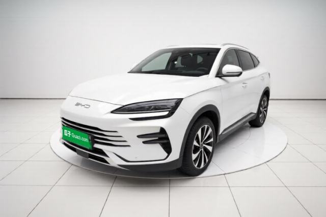 Ojetý BYD Song PLUS New Energy 2024 HONOR Edition DM-i 110km Flagship PLUS