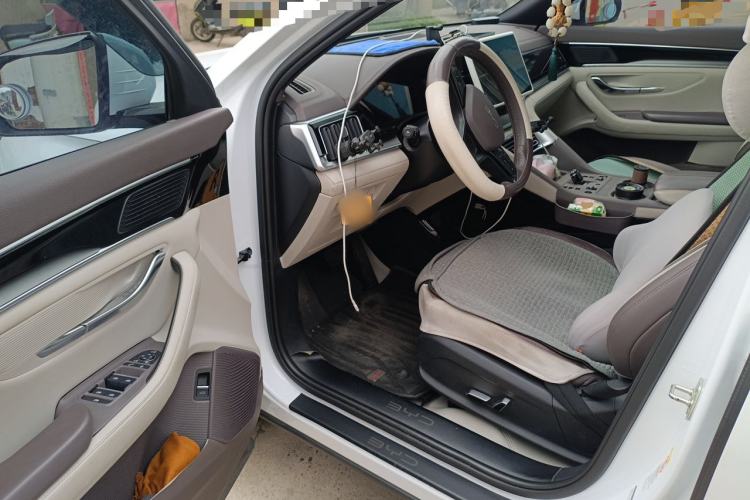 Used BYD Song PLUS New Energy 2024 Honor Edition EV 520km Luxury Model Driver Seat