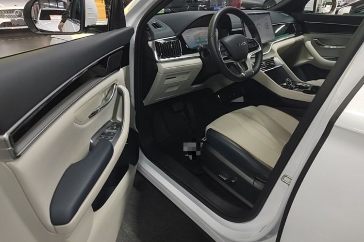 Used BYD Song PLUS New Energy 2024 HONOR Edition DM-i 110km Flagship PLUS Driver Seat