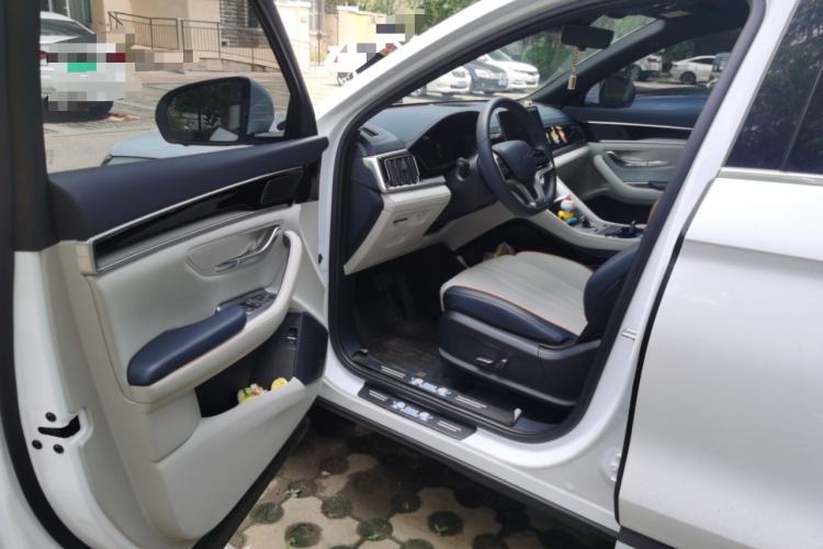 Used BYD Song PLUS New Energy 2024 HONOR Edition DM-i 110km Flagship PLUS Driver Seat