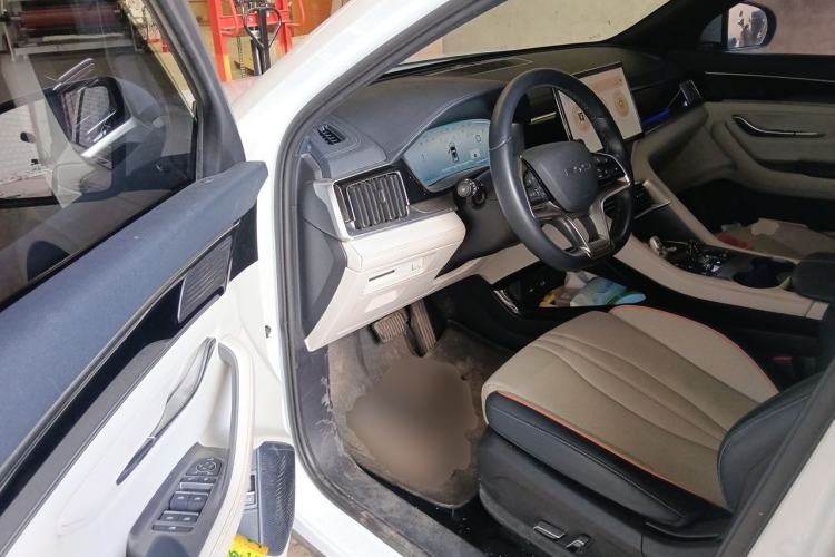 Used BYD Song PLUS New Energy 2024 HONOR Edition DM-i 110km Flagship PLUS Driver Seat