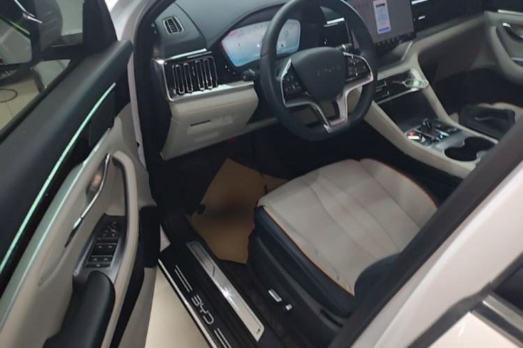 Used BYD Song PLUS New Energy 2024 HONOR Edition DM-i 150km Flagship PLUS Driver Seat