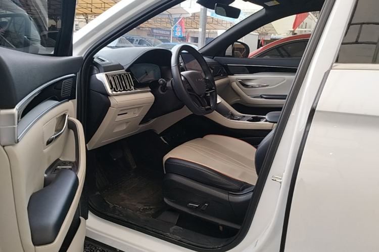 Used BYD Song PLUS New Energy 2024 Honor Edition EV 520km Luxury Model Driver Seat