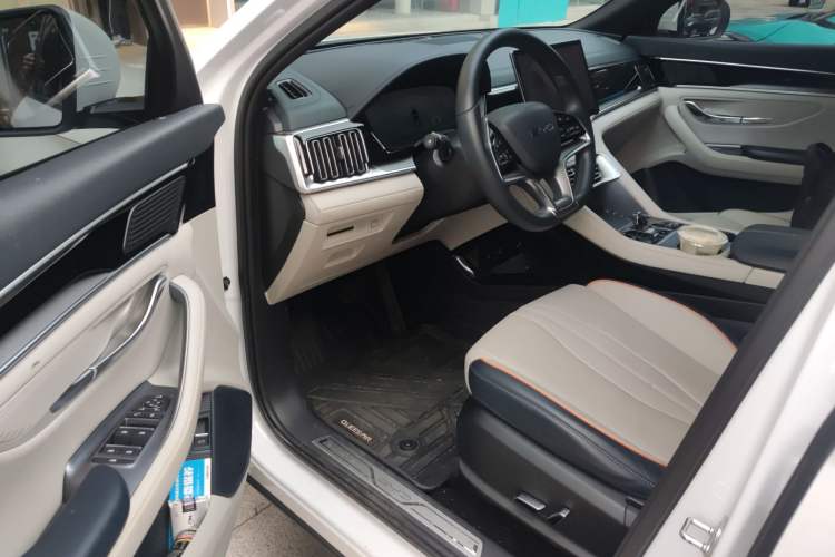 Used BYD Song PLUS New Energy 2024 HONOR Edition DM-i 150km Flagship PLUS Driver Seat