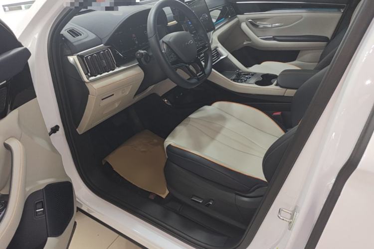 Used BYD Song PLUS New Energy 2024 HONOR Edition DM-i 71km Luxury Model Driver Seat