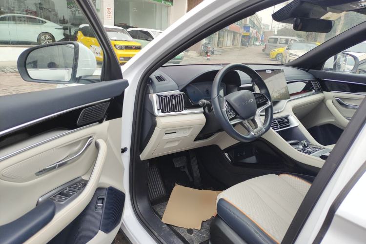 Used BYD Song PLUS New Energy 2024 HONOR Edition DM-i 110km Flagship PLUS Driver Seat