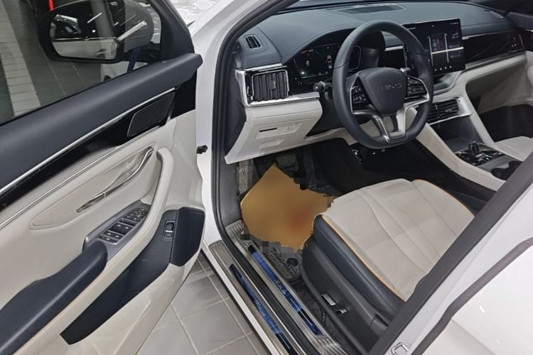 Used BYD Song PLUS New Energy 2024 HONOR Edition DM-i 110km Flagship PLUS Driver Seat