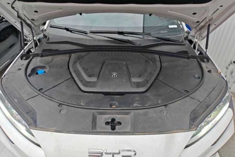 Used BYD Song PLUS New Energy 2024 Honor Edition EV 520km Premium Model Engine Bay