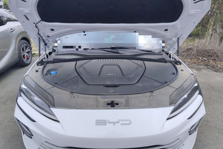 Used BYD Song PLUS New Energy 2024 HONOR Edition DM-i 110km Flagship Model Engine Bay