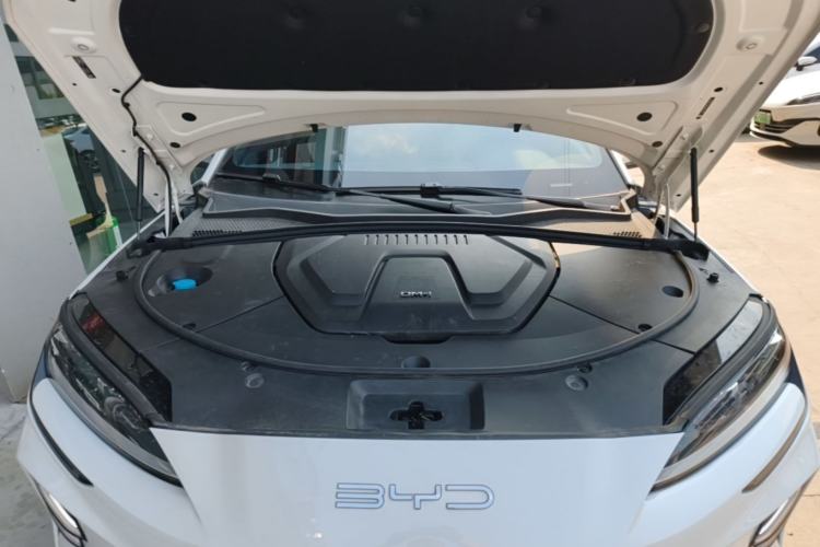 Used BYD Song PLUS New Energy 2024 HONOR Edition DM-i 150km Flagship PLUS Engine Bay
