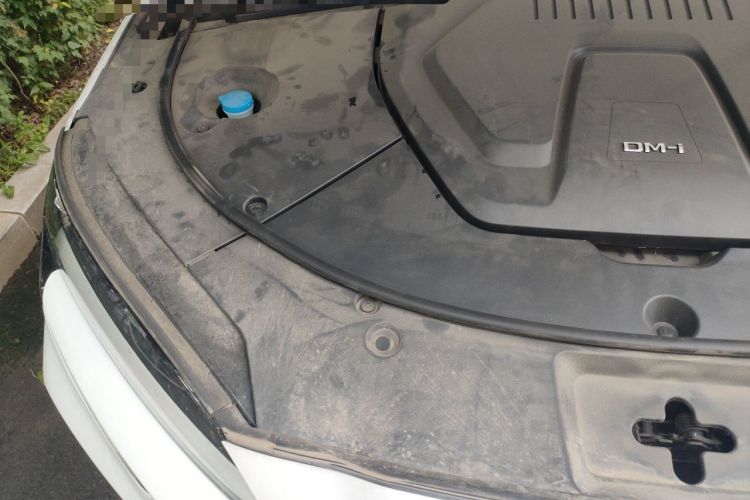 Used BYD Song PLUS New Energy 2024 HONOR Edition DM-i 110km Flagship Model Engine Bay Right