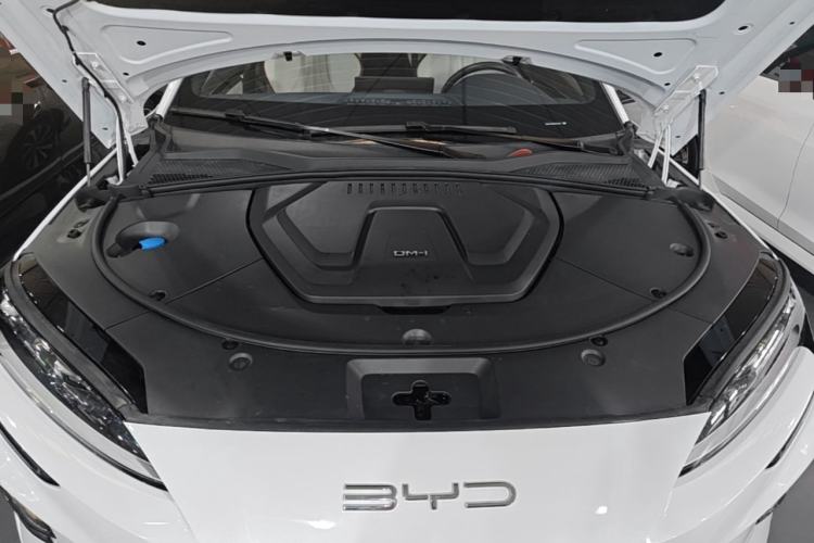 Used BYD Song PLUS New Energy 2024 HONOR Edition DM-i 110km Flagship Model Engine Bay